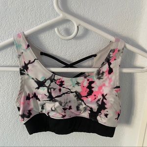 Kids marble sports bra